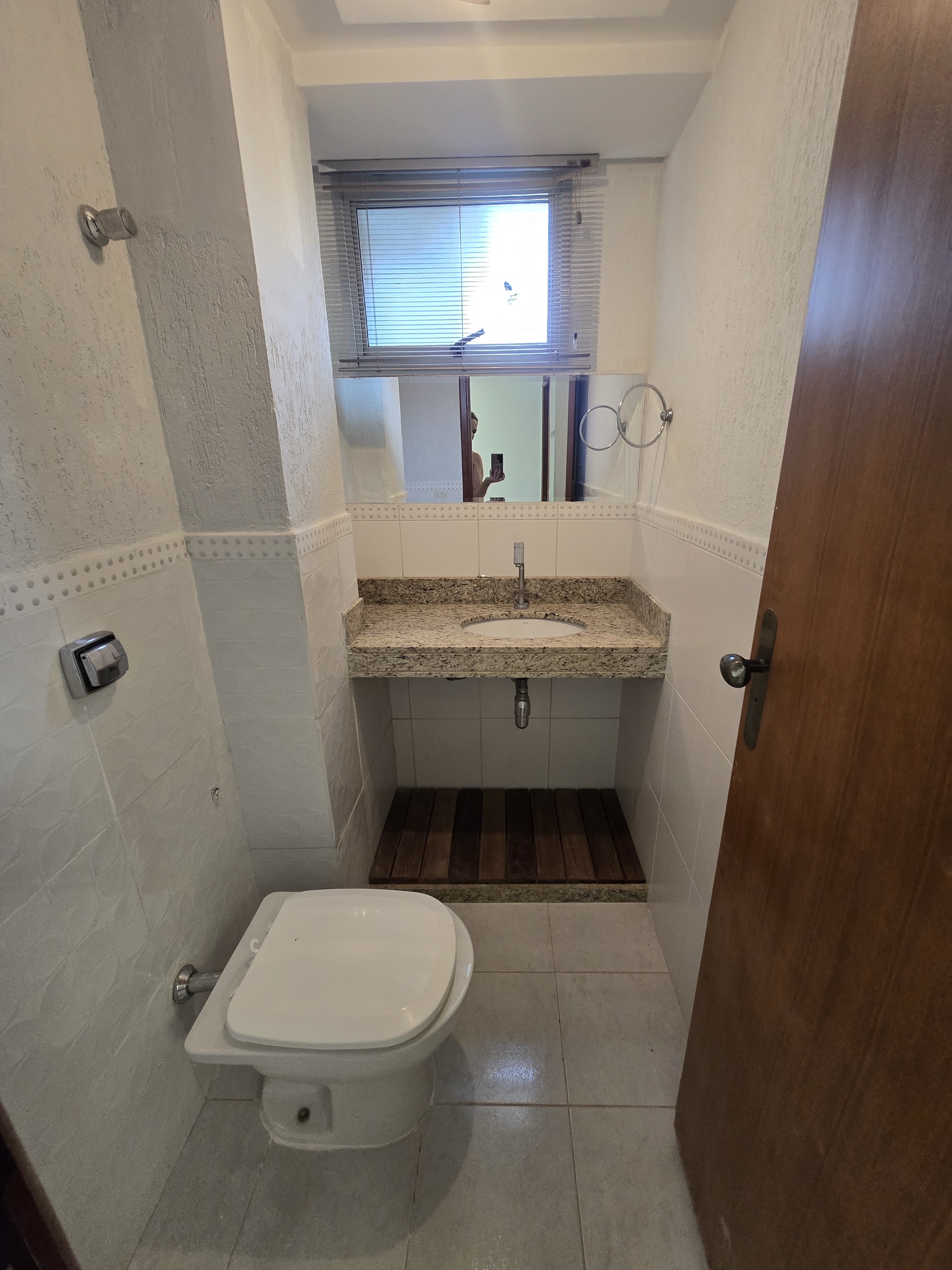 Aluguel de apartamento 3 quartos / Parque Amazonia / 2 vagas / escaninho / lazer completo / cozinha gourmet com pergolado / 2 cozinhas