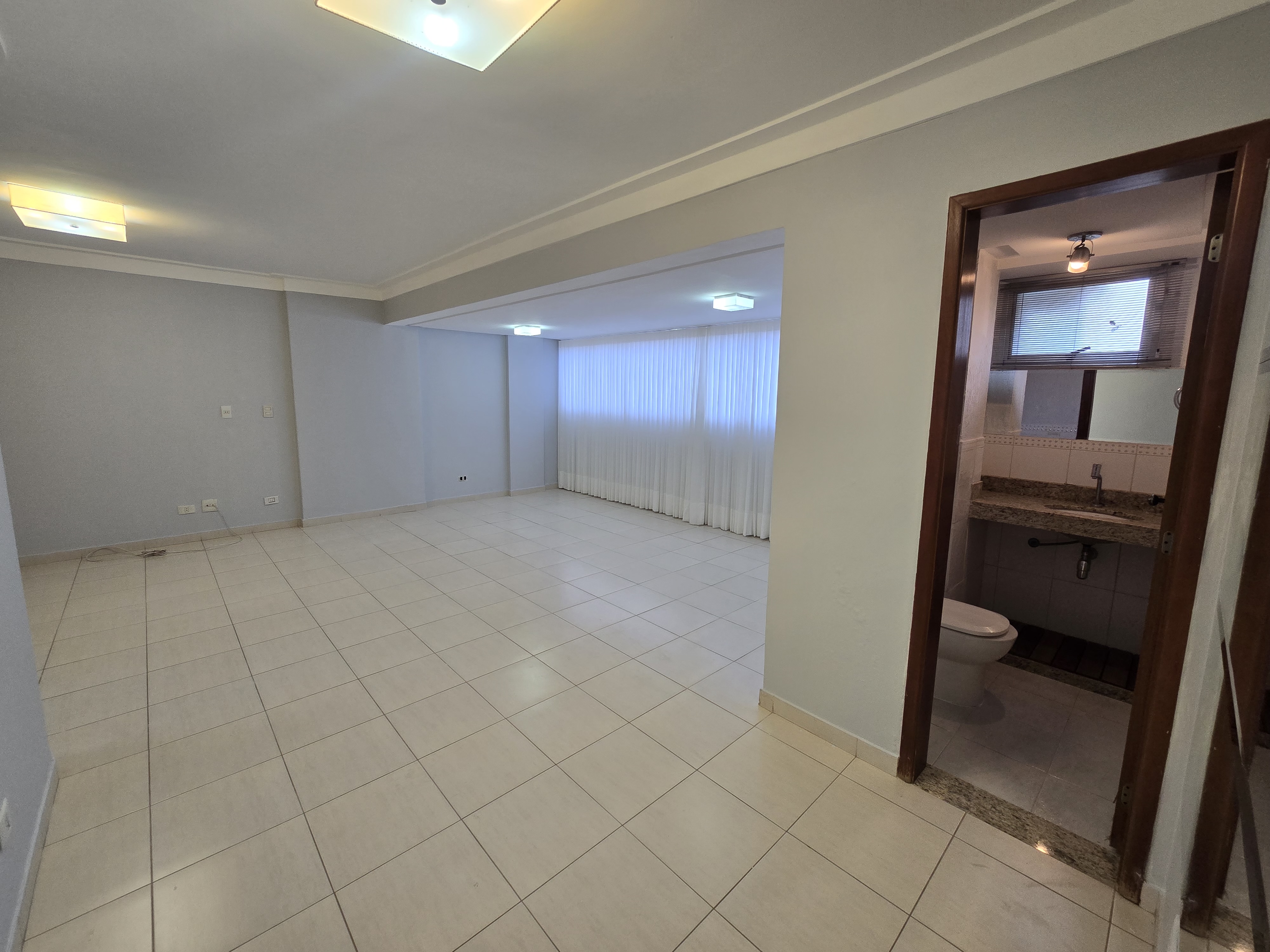Aluguel de apartamento 3 quartos / Parque Amazonia / 2 vagas / escaninho / lazer completo / cozinha gourmet com pergolado / 2 cozinhas