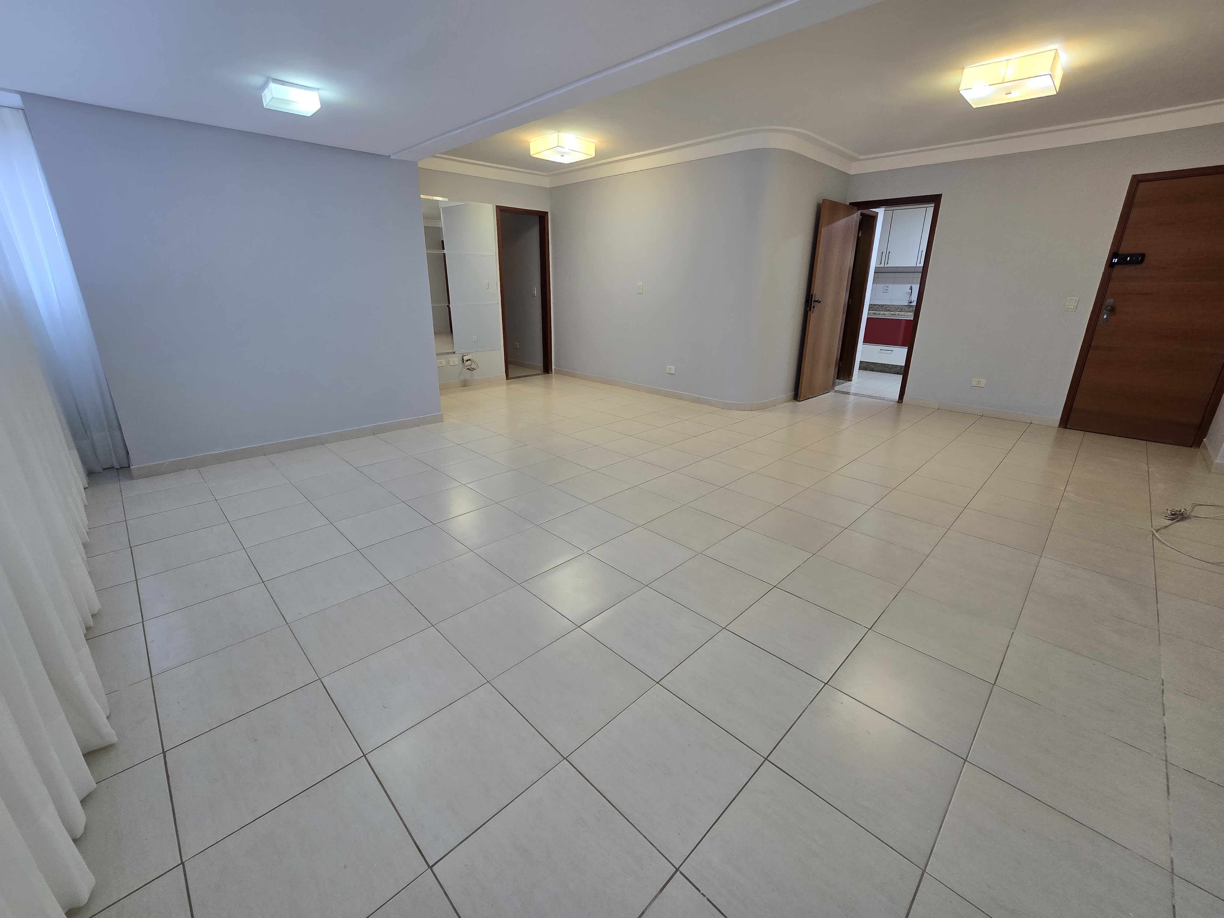 Aluguel de apartamento 3 quartos / Parque Amazonia / 2 vagas / escaninho / lazer completo / cozinha gourmet com pergolado / 2 cozinhas