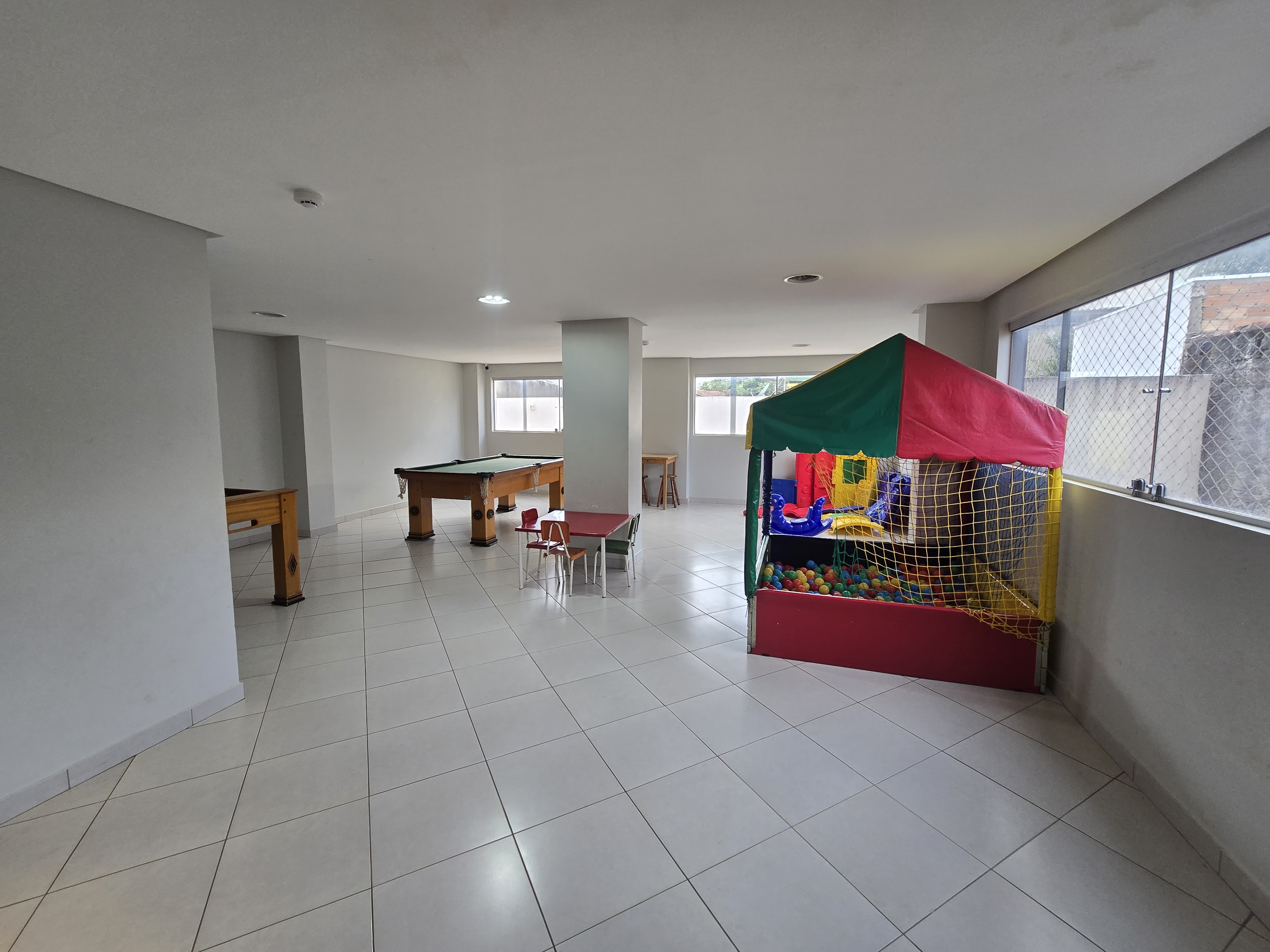 Aluguel de apartamento 3 quartos / Parque Amazonia / 2 vagas / escaninho / lazer completo / cozinha gourmet com pergolado / 2 cozinhas