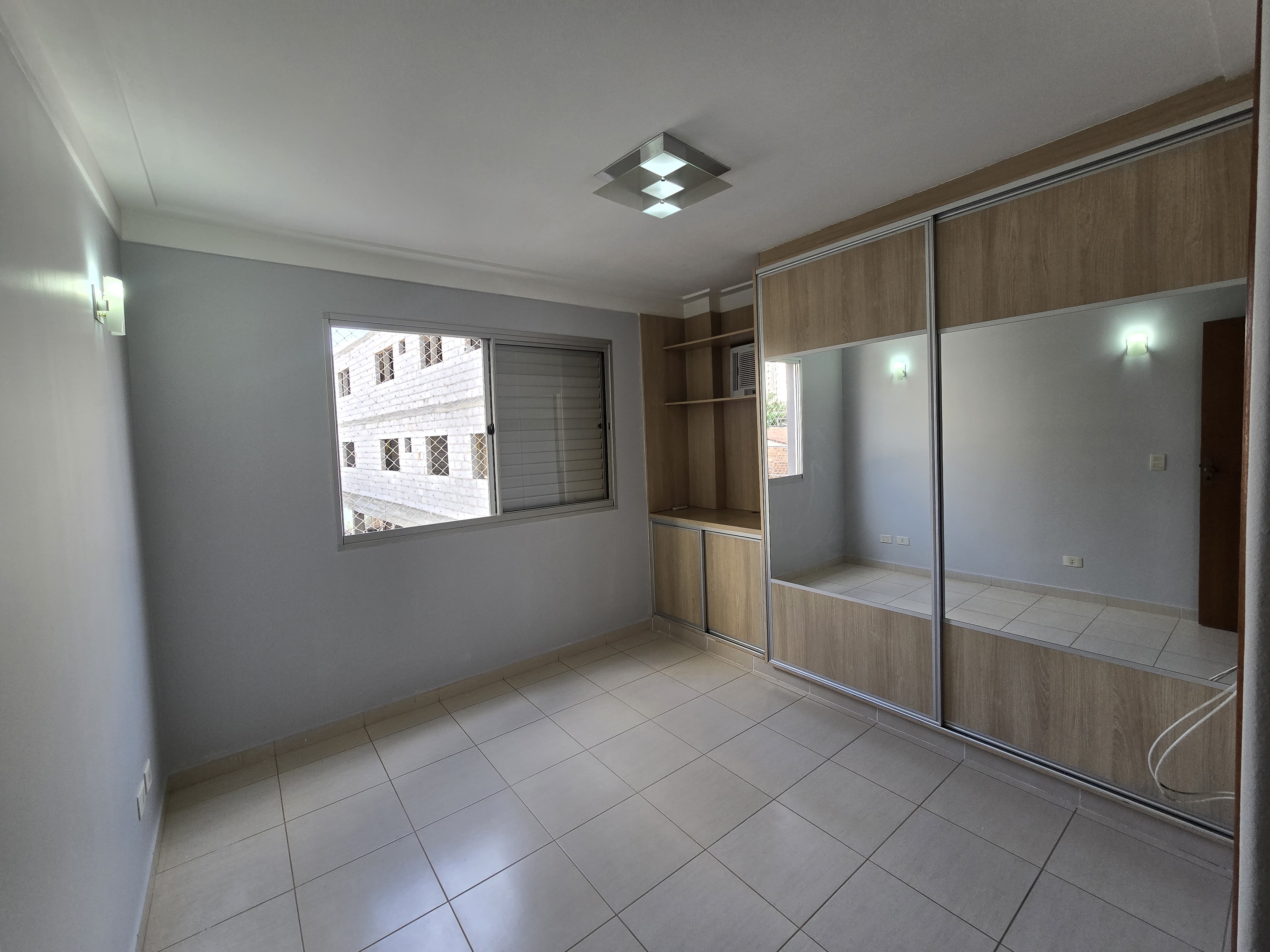 Aluguel de apartamento 3 quartos / Parque Amazonia / 2 vagas / escaninho / lazer completo / cozinha gourmet com pergolado / 2 cozinhas