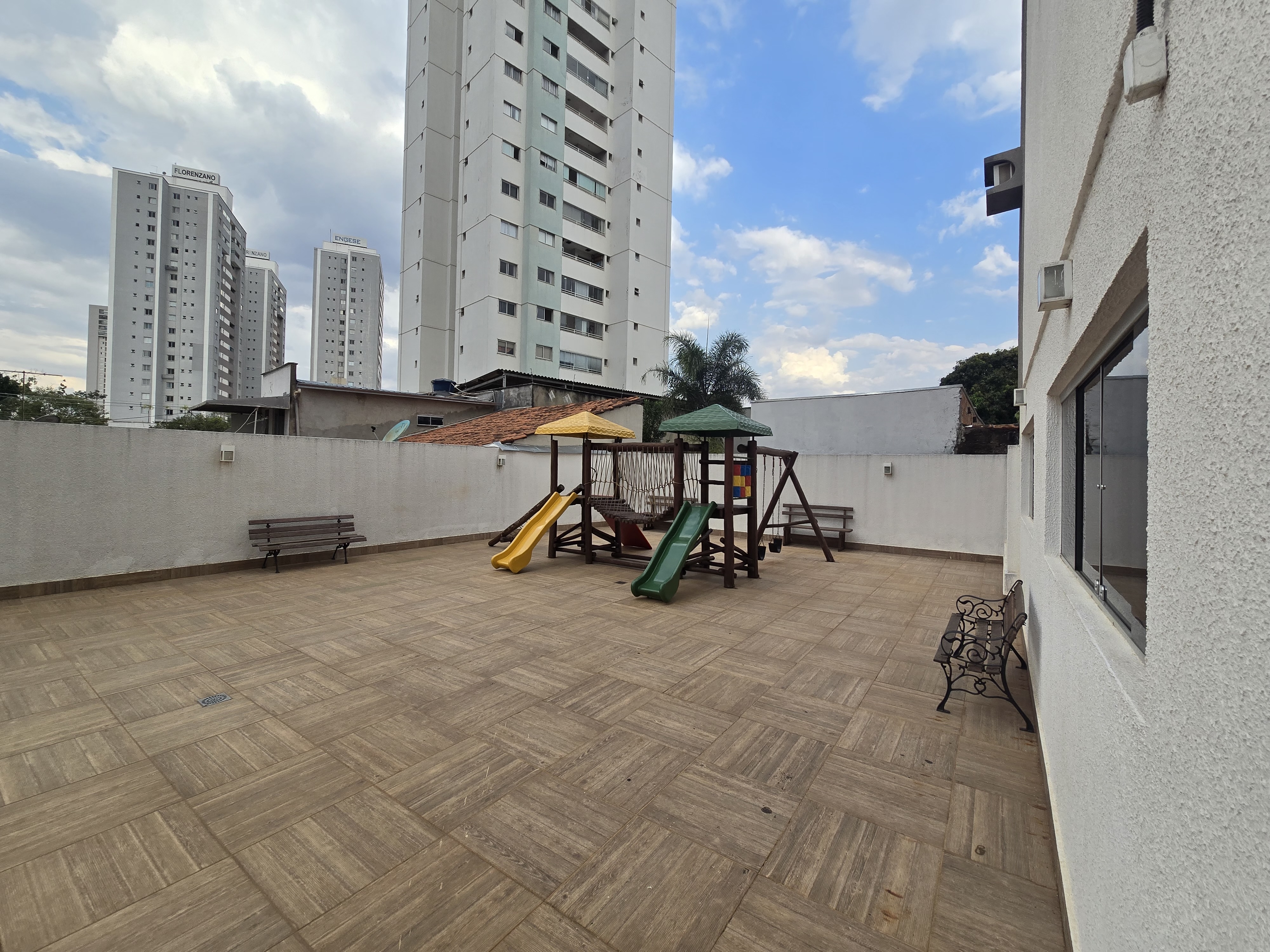 Aluguel de apartamento 3 quartos / Parque Amazonia / 2 vagas / escaninho / lazer completo / cozinha gourmet com pergolado / 2 cozinhas
