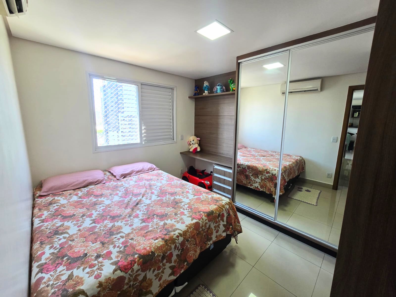 Apartamento à Venda no The Expression / 2 quartos / 1 suíte / 1 vaga / 67m² / andar Alto / varanda / nascente / Setor Bueno