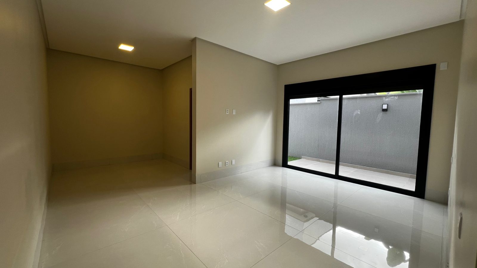 Casa à Venda no Portal do Sol Green (Goiânia Golf Clube)