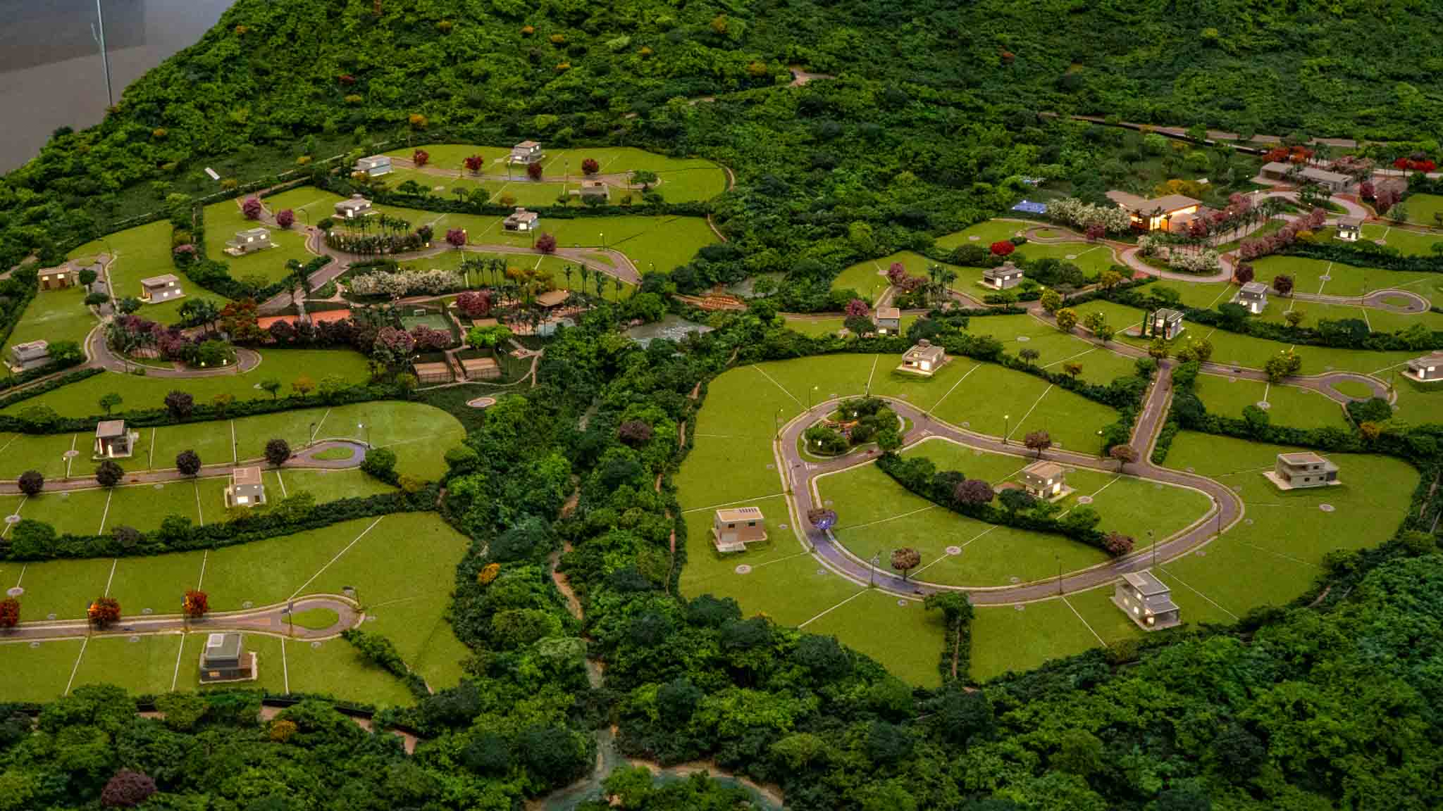 ALDEIA DO VALE - CONDOMÍNIO FECHADO