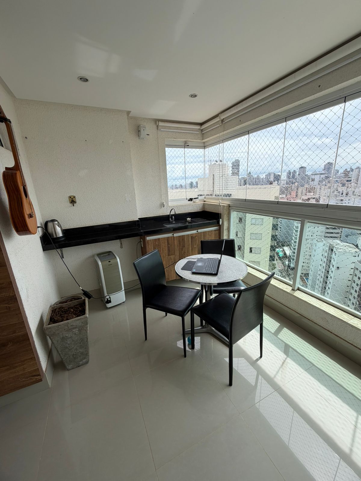 Residencial Altos do Bueno Apartamento 3 suítes com varanda gourmet