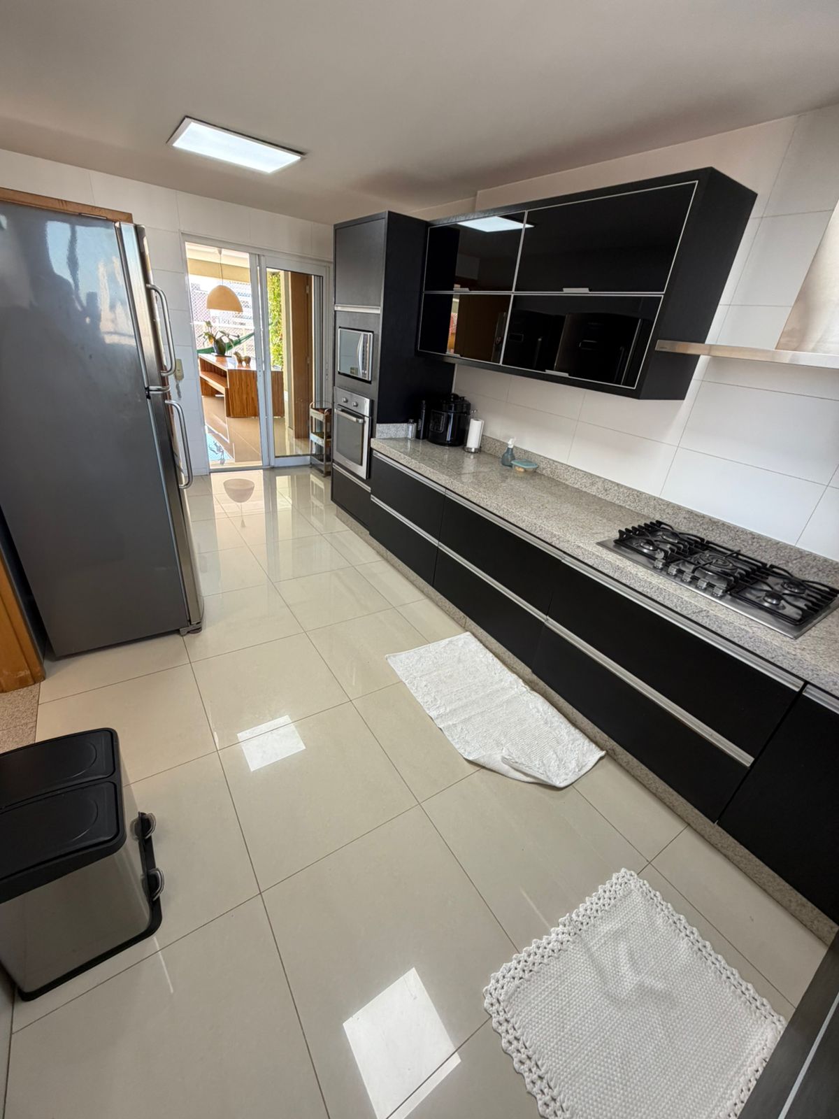 Vingt Trois Residence , 4 suítes plenas na praça da T 23