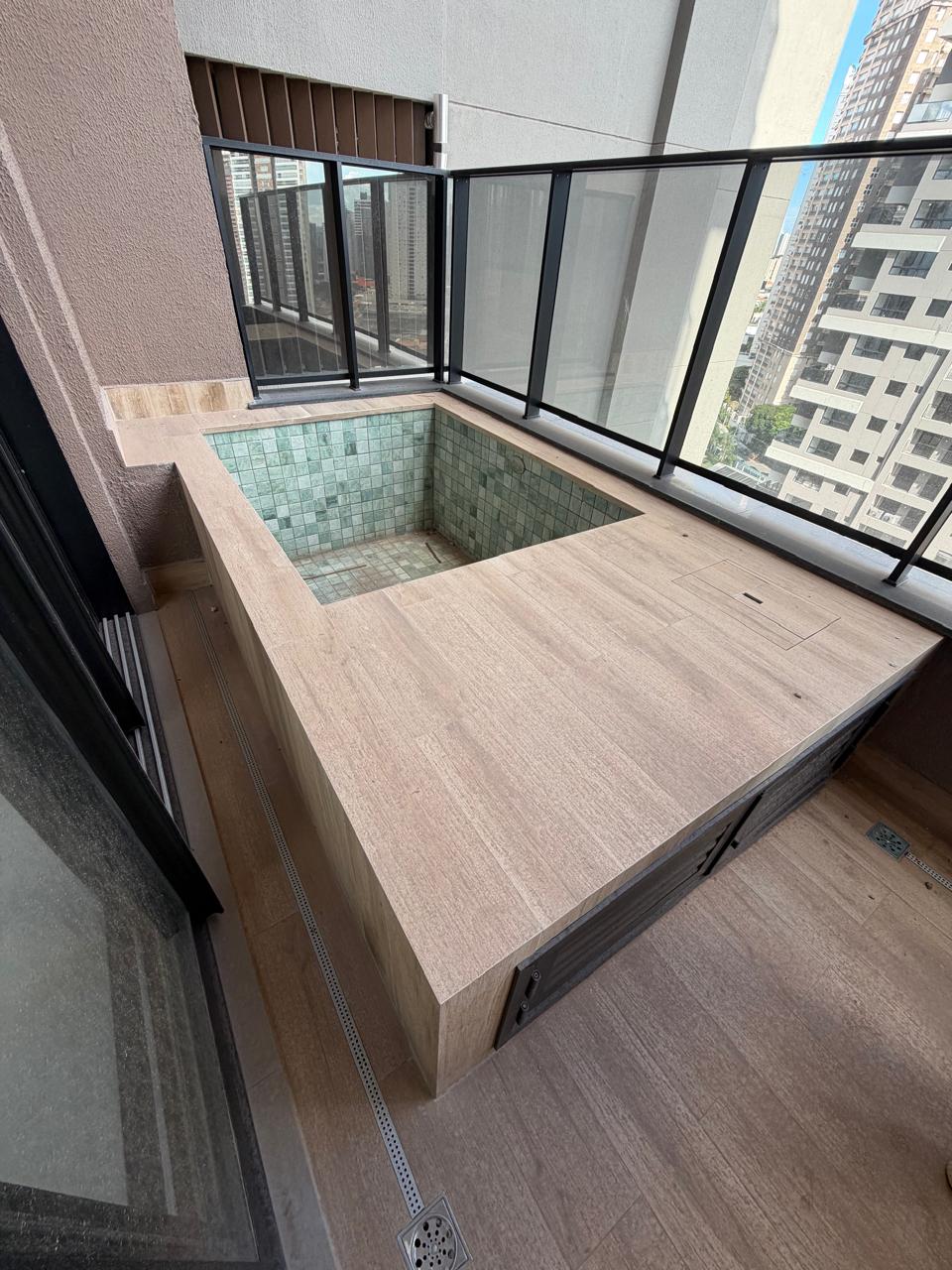 Apartamento no Terraço Bougainville com 3 suítes no Marista, pronto para morar